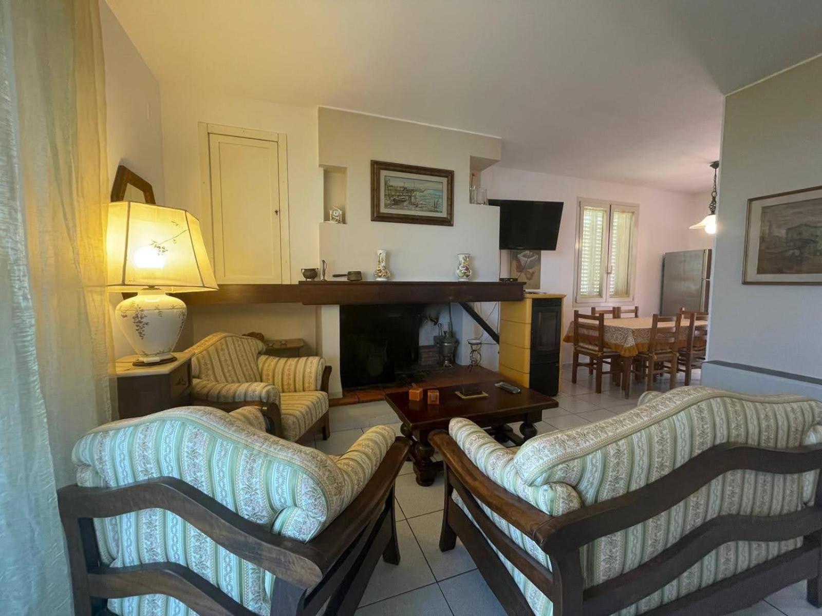 Villa In Collina Vista Mare Roseto Degli Abruzzi Εξωτερικό φωτογραφία
